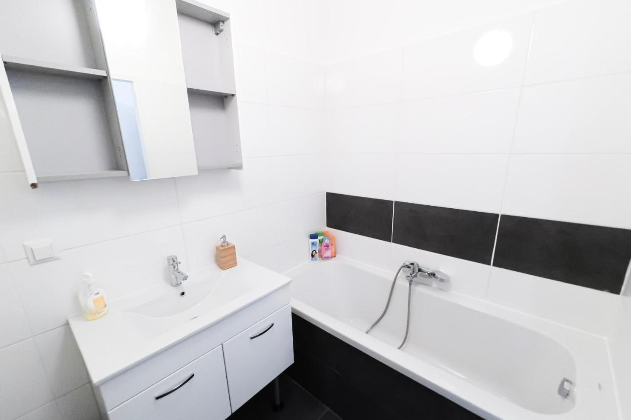Vienna Lights Apartments - Meidling ภายนอก รูปภาพ